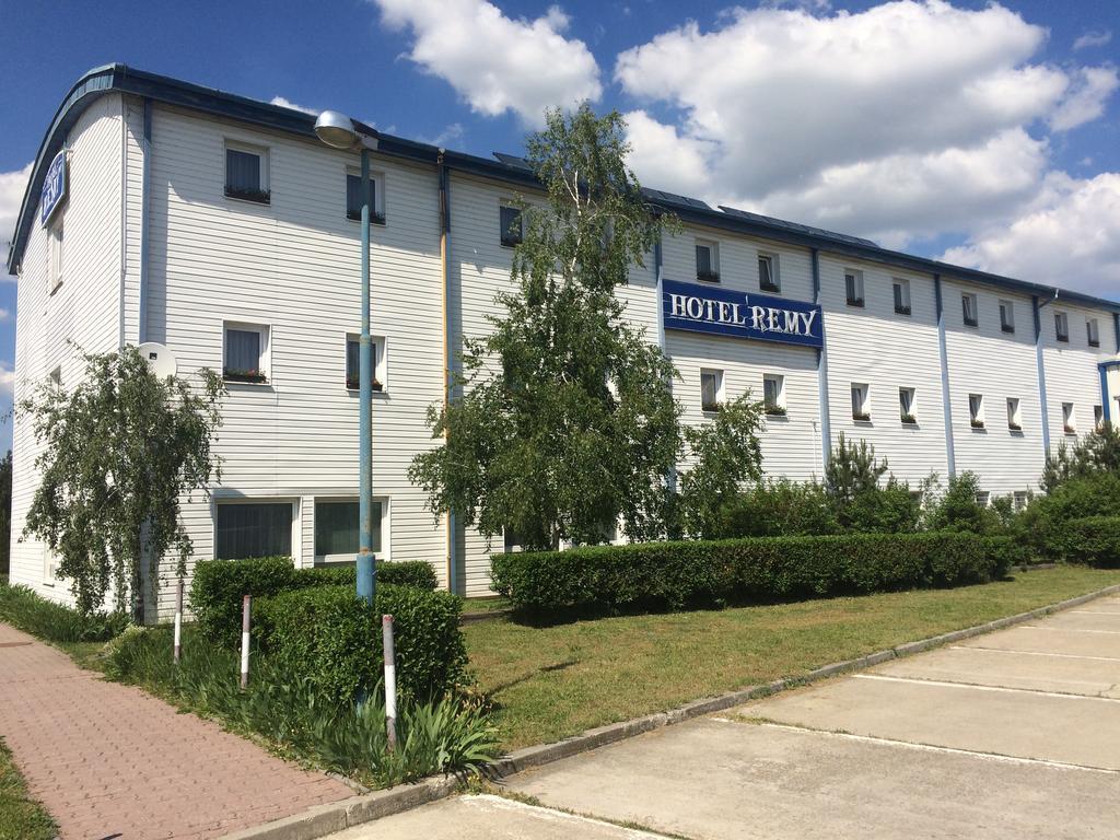 Hotel Remy Bratysława Zewnętrze zdjęcie